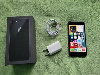 iPhone 8 64gb stav baterie 95%