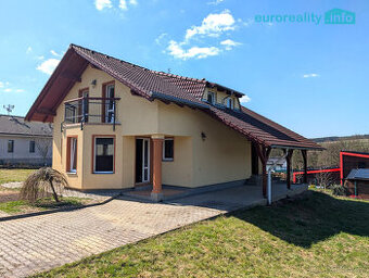 Prodej, rodinný dům, 1 061 m2, Litohlavy