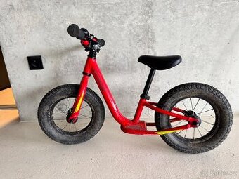 Odrážedlo Specialized Hotwalk