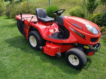 Zahradní traktor Kubota GR 2100 pohon kol 4x4