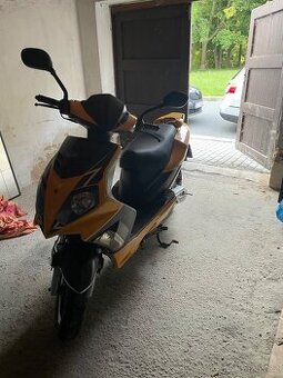 Skutr Rhon 50