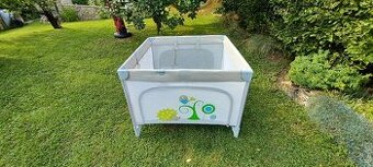 Dětská skládací ohrádka Baby Mix 106x106 ježek grey