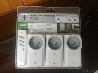 Sestava bezdrátově ovládaných zásuvek