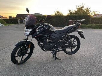 Udržovaná Yamaha YS 125 (2017) – Připravená na Sezónu