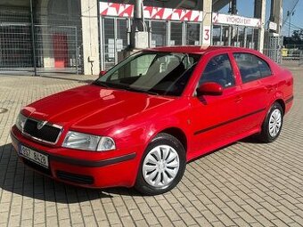 Škoda Octavia TOUR 1.6i 75kW 12/2009 Klima Původ ČR Nová STK