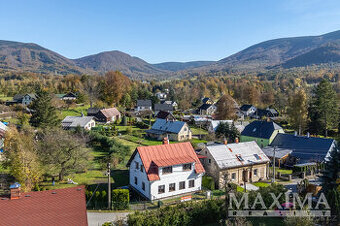 Dům 5+1 o ploše 220 m2 - Hejnice, Hejnice