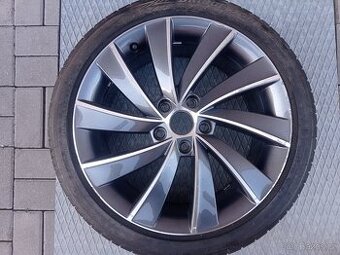 1x al kola rezerva Turbine 18" originál Škoda Octavia III