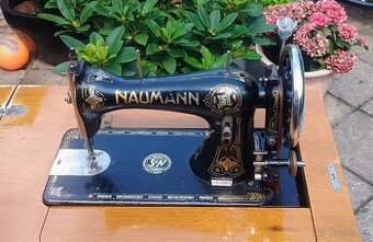 Šlapací šicí stroj - NAUMANN