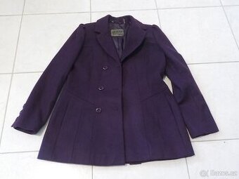 Guess tmave fialovy kabat vel  M/L