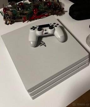 PlayStation 4 PRO