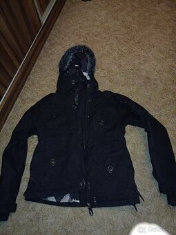 Dětské zimní bundy a oteplováky