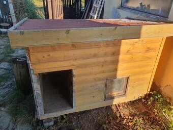 Zateplená psí bouda