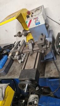 Soustruh na stáčení brzdových kotoučů