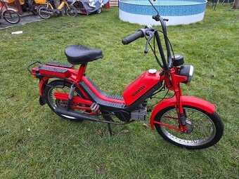 Babetta 210/215 s kartičkou, červená /4/