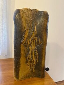 Hranatá keramická váza