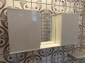 Retro koupelnová skříňka 2