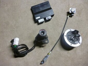 Kawasaki Versys 1000KTRC.Spínačka,CDI,imobilizer,víčko,zámek