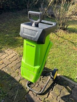 Zahradní štěpkovač Fieldmann