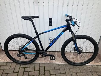 GIANT 27,5