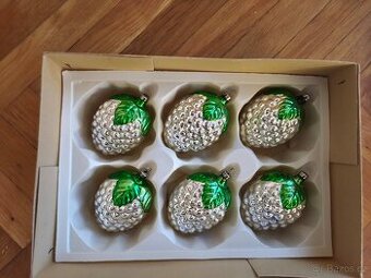 Sada Vánočních ozdob hrozny 1987