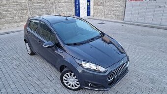 Ford Fiesta benzín r.v. 2014 - Vyjímečný stav 