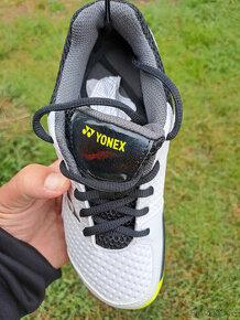 Dětské tenisové boty Yonex - vel EU 36