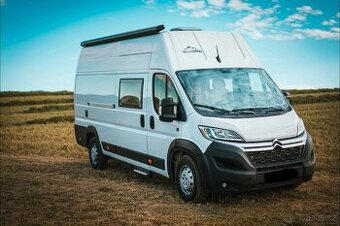 Citroën Jumper Maxi 4x4 – luxusní obytná vestavba WoodVANs