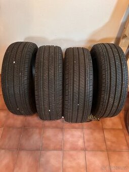 Prodej letní 4ks pneu Continental Van Contact 215/60 r17 C