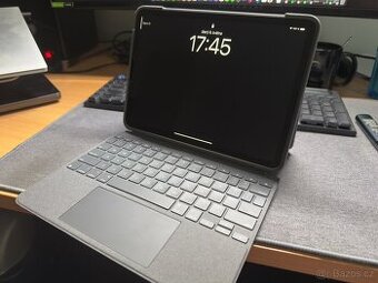 iPad Air 5 (2022) 64 GB WiFi + Logitech Combo Touch pouzdro