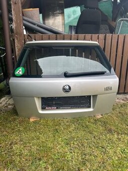 Páté dveře Škoda Fabia