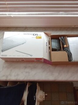 Nintendo ds lite