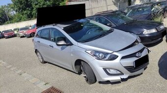 Hyundai i30 kombi 1.4 73kW r.v.2013