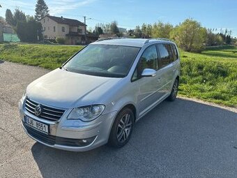 VW Touran 2.0 TDI DSG