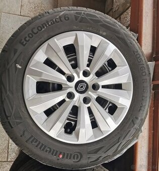 4ks pneu 205/60 R16 H XL-letní-najeto pouze 266km