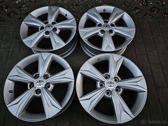 ALU kola Toyota R17 5x114,3 ET45 CHR