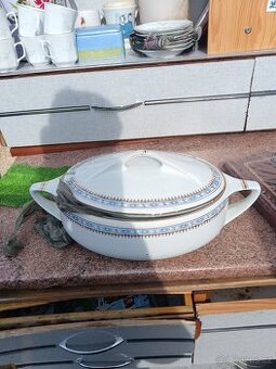 Starožitná porcelánu