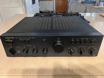 Zesilovač Onkyo Integra A-8015 Made in Japan