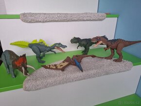 Jurský svět dinosauři