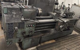 Soustruh SU40