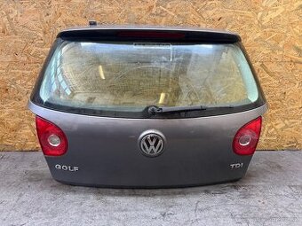 Zadni pate dvere kufr Vw Golf 5 sede