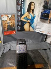 185/65R15" Nokian. Zimní. 1ks.