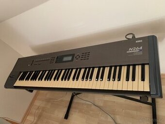 Syntezátor Korg N264 Music Workstation