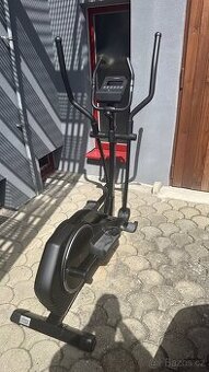 Prodám Eliptický trenažér TOORX ERX 100 HRC