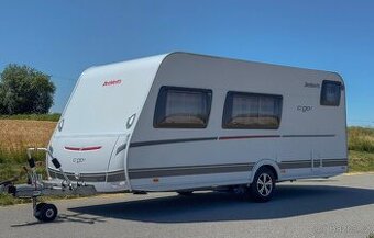 KARAVAN Dethleffs C- GO 495 palandy garáž