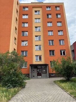 Prodej bytu 3+1 (72 m²), centrum Ostravy – klidné bydlení s