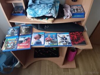 Hry na PS4