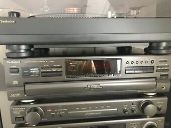 TECHNICS SL - PD 10000