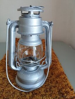 Stará lampa