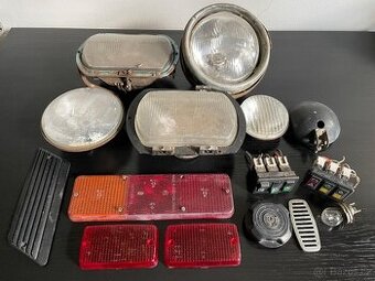 Náhradní díly na stará auta (cena za vše)