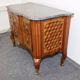 Komoda kolem roku 1770 XV XV1 Paříž Louis